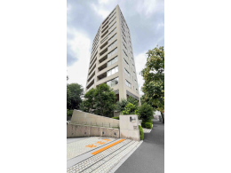 プラウド新宿御苑エンパイア